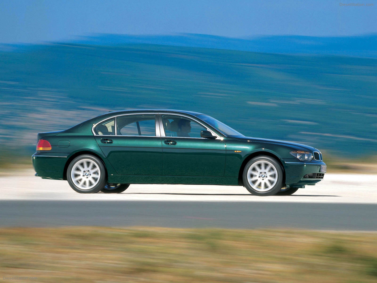 BMW 7 Series (2002)
